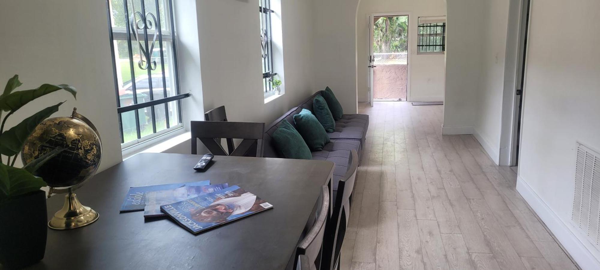 Large, Central, Lovely & Cozy 4Bed/2Bath - House By Everbank Stadium Jacksonville Extérieur photo
