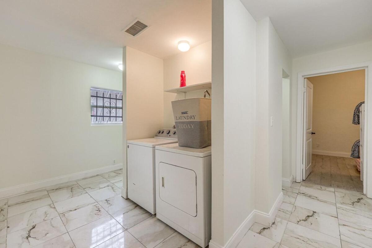 Large, Central, Lovely & Cozy 4Bed/2Bath - House By Everbank Stadium Jacksonville Extérieur photo