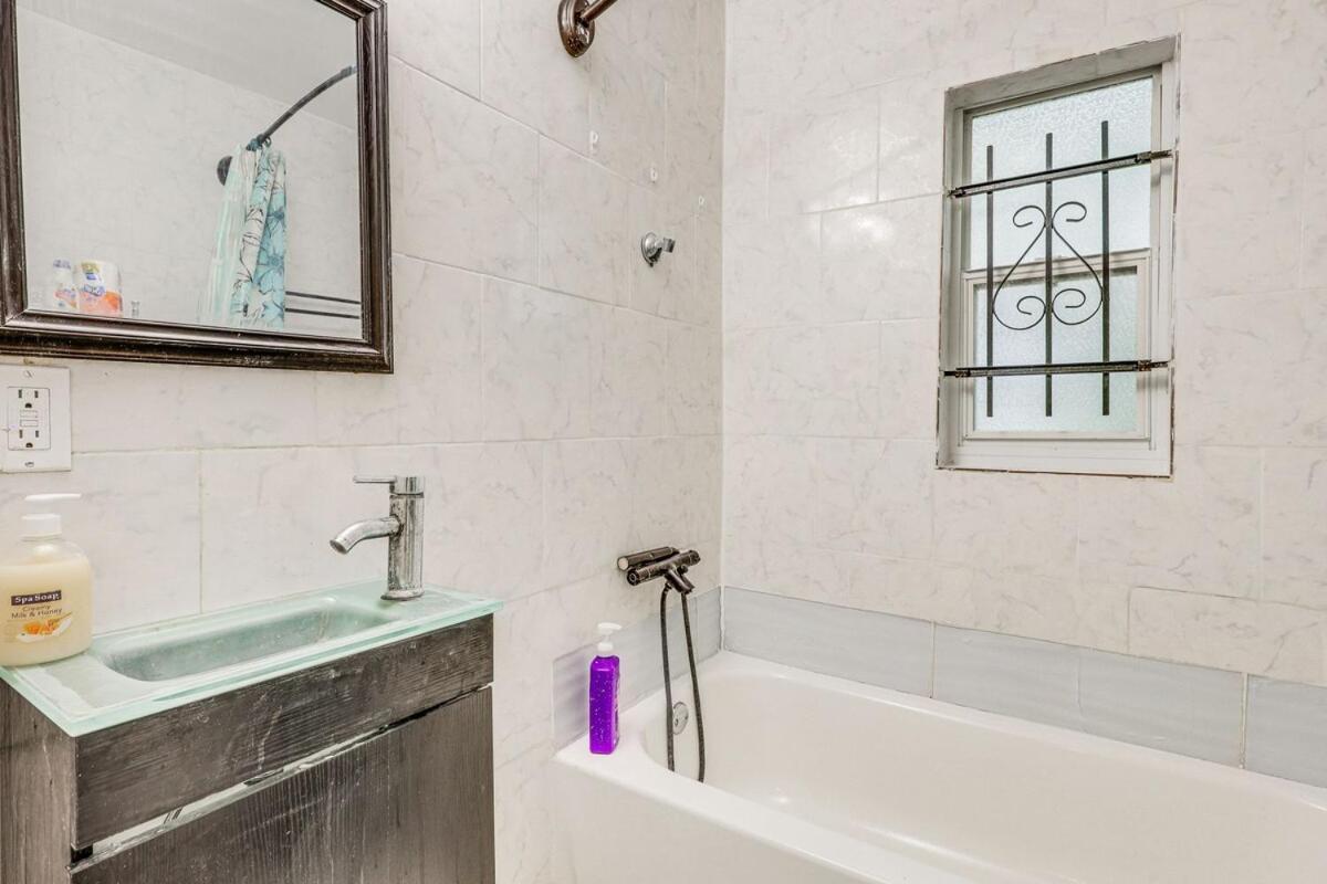 Large, Central, Lovely & Cozy 4Bed/2Bath - House By Everbank Stadium Jacksonville Extérieur photo